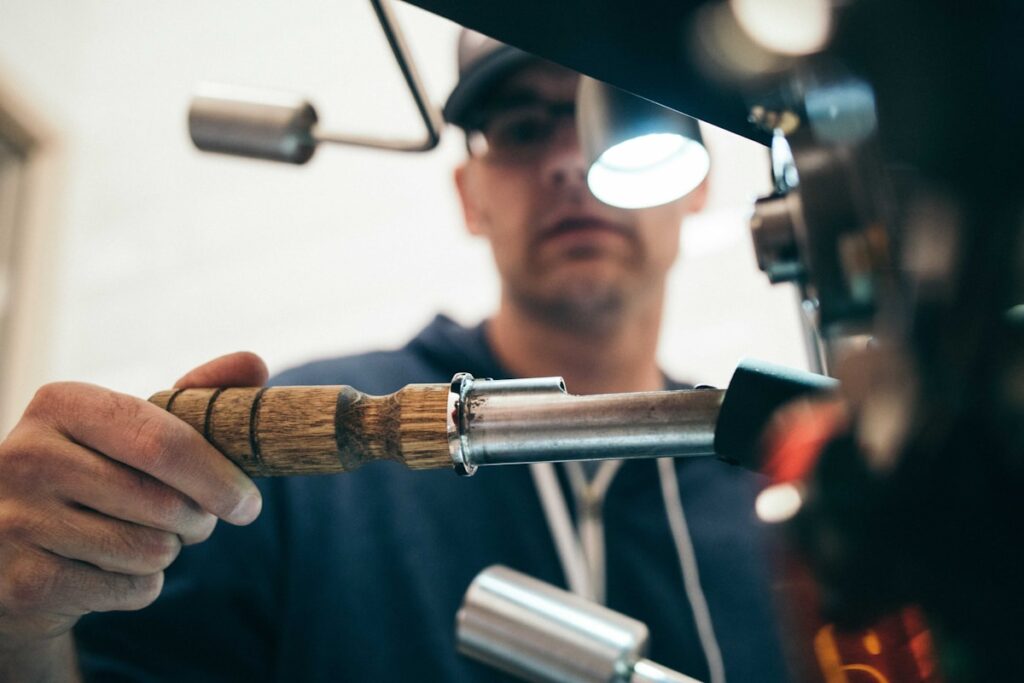 Wax Your Saw, Oil Your Tools: The Maintenance That Extends Tool Life